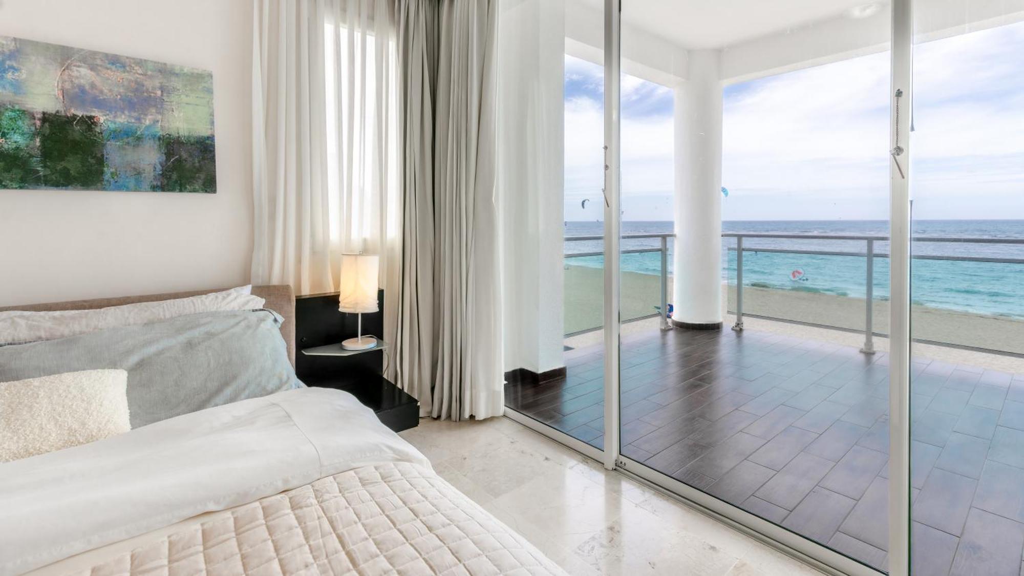 Watermark Luxury Oceanfront Residences Cabarete Exterior photo